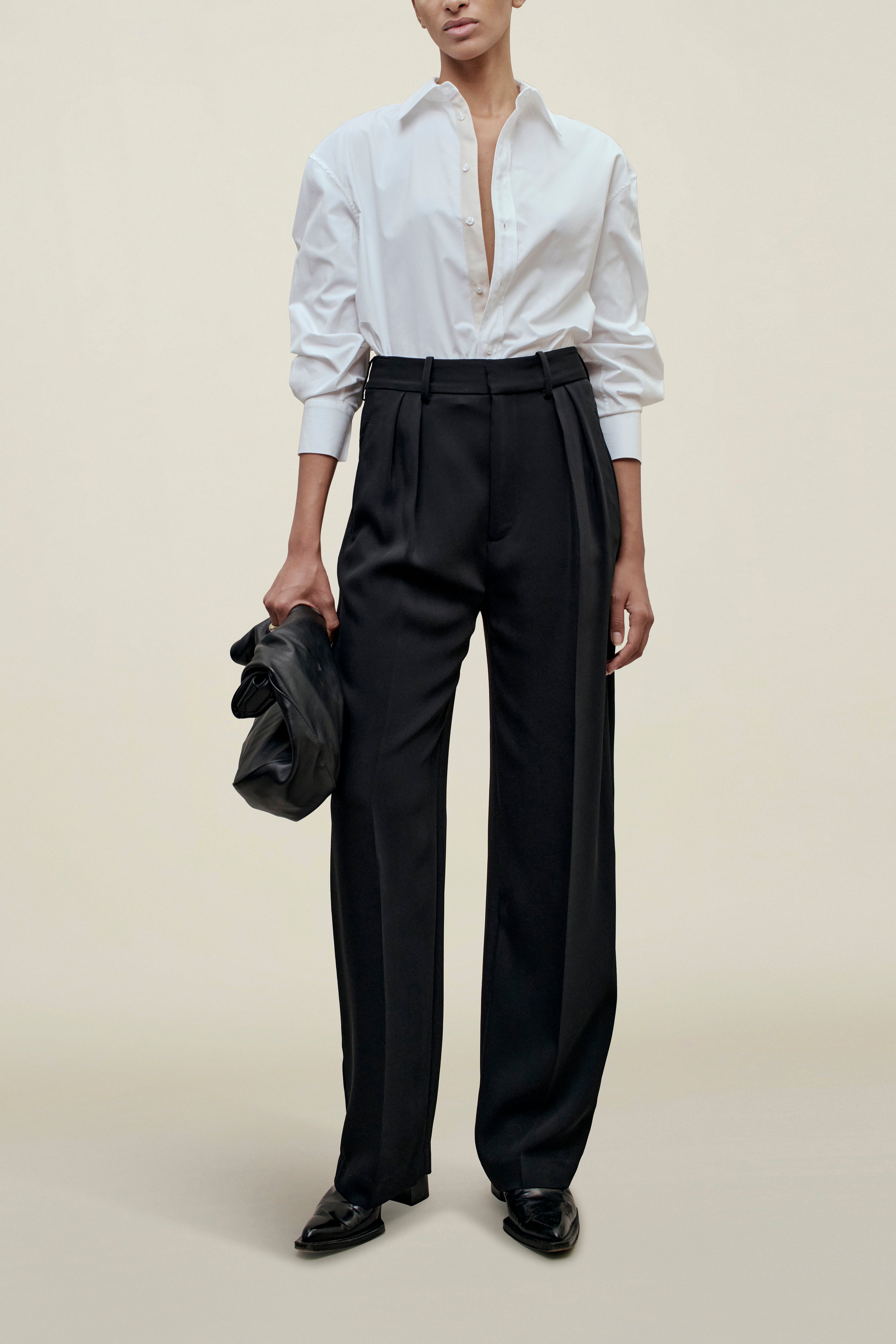 Aiden Pleated Trouser in Viscose Cady