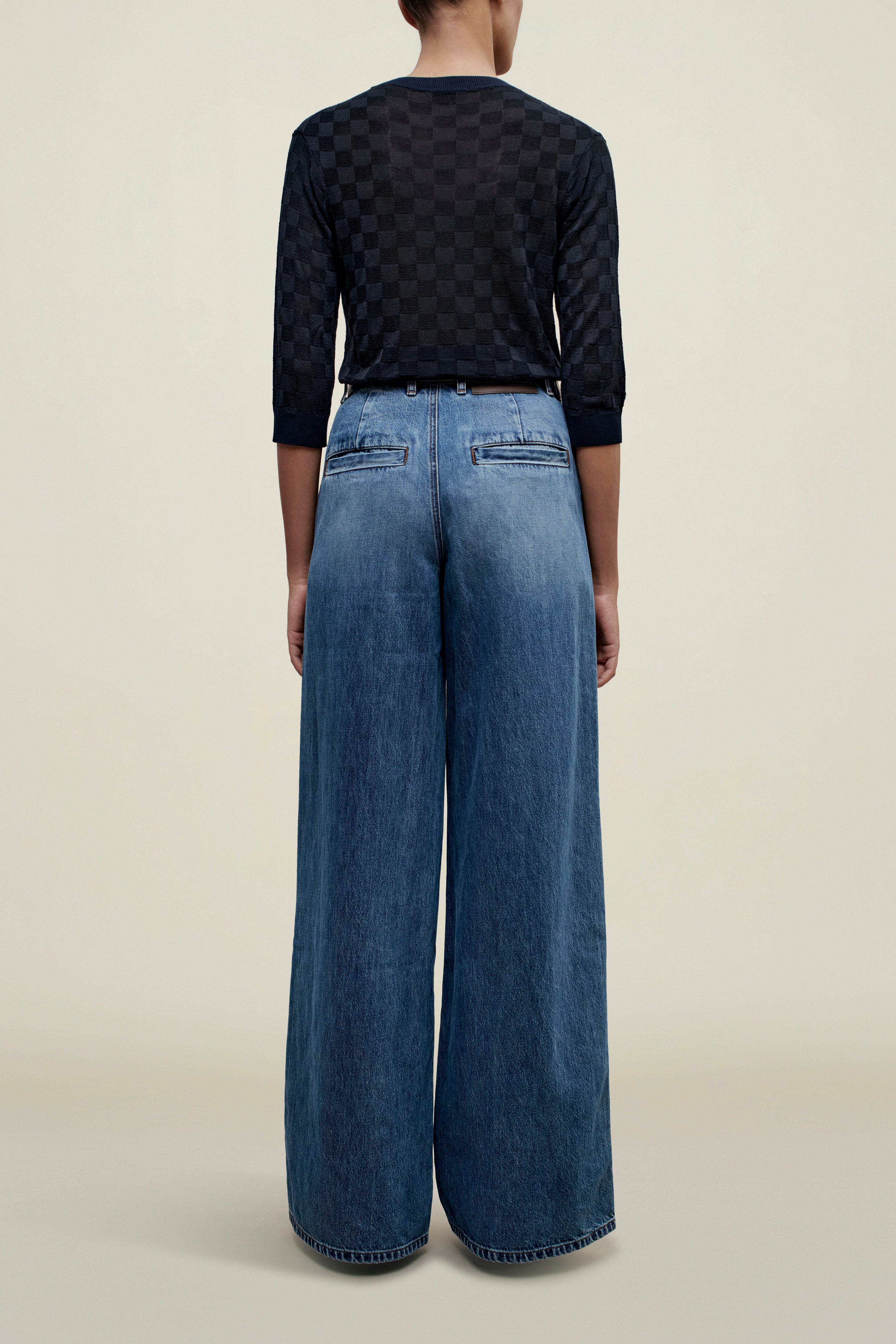 Lennon Crewneck Tee in Slinky Gingham