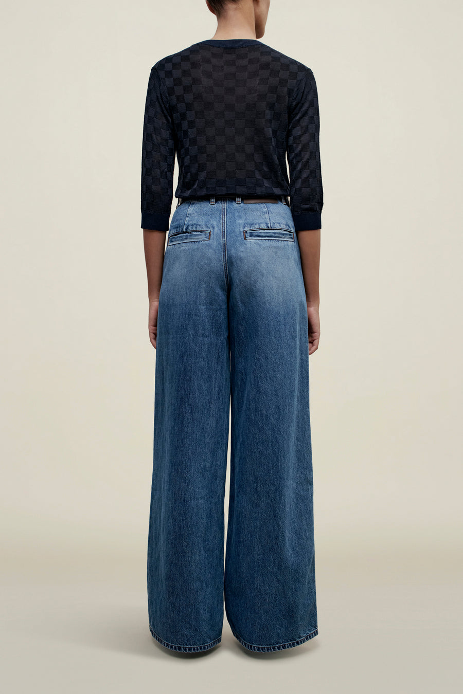 Lennon Crewneck Tee in Slinky Gingham