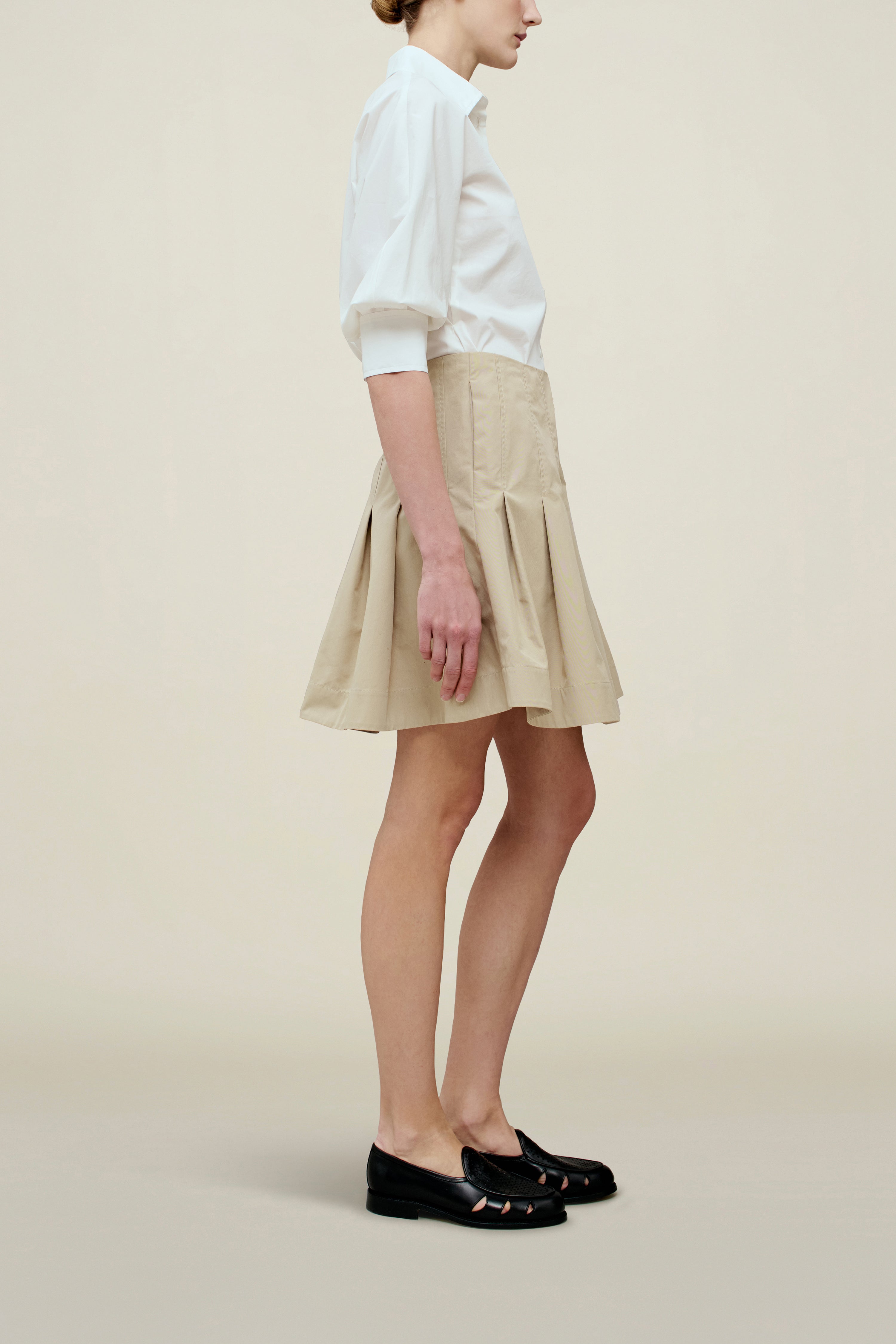 Sutton Pleated Skirt in Compact Cotton