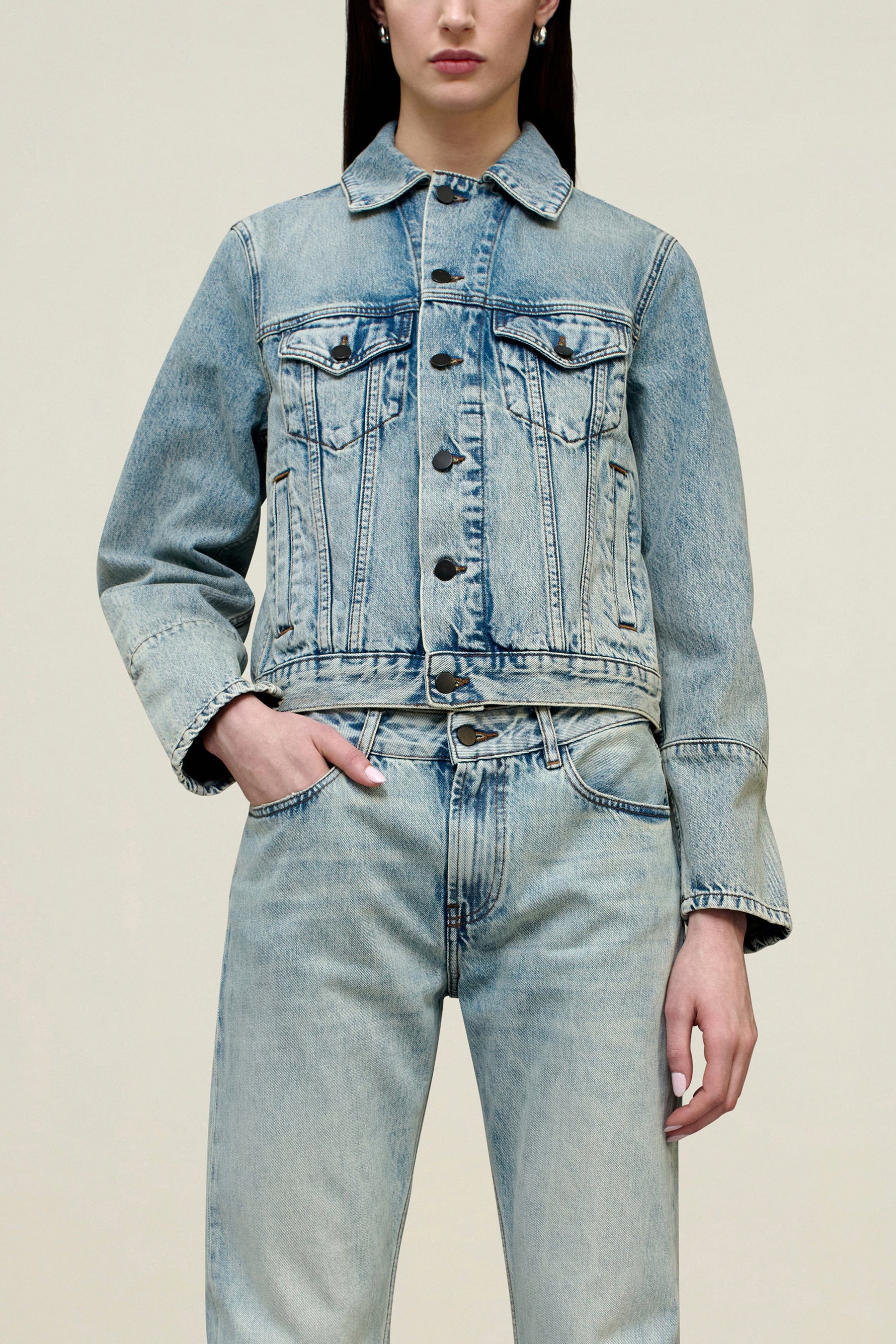 Axel Shrunken Jacket in Cotton Denim