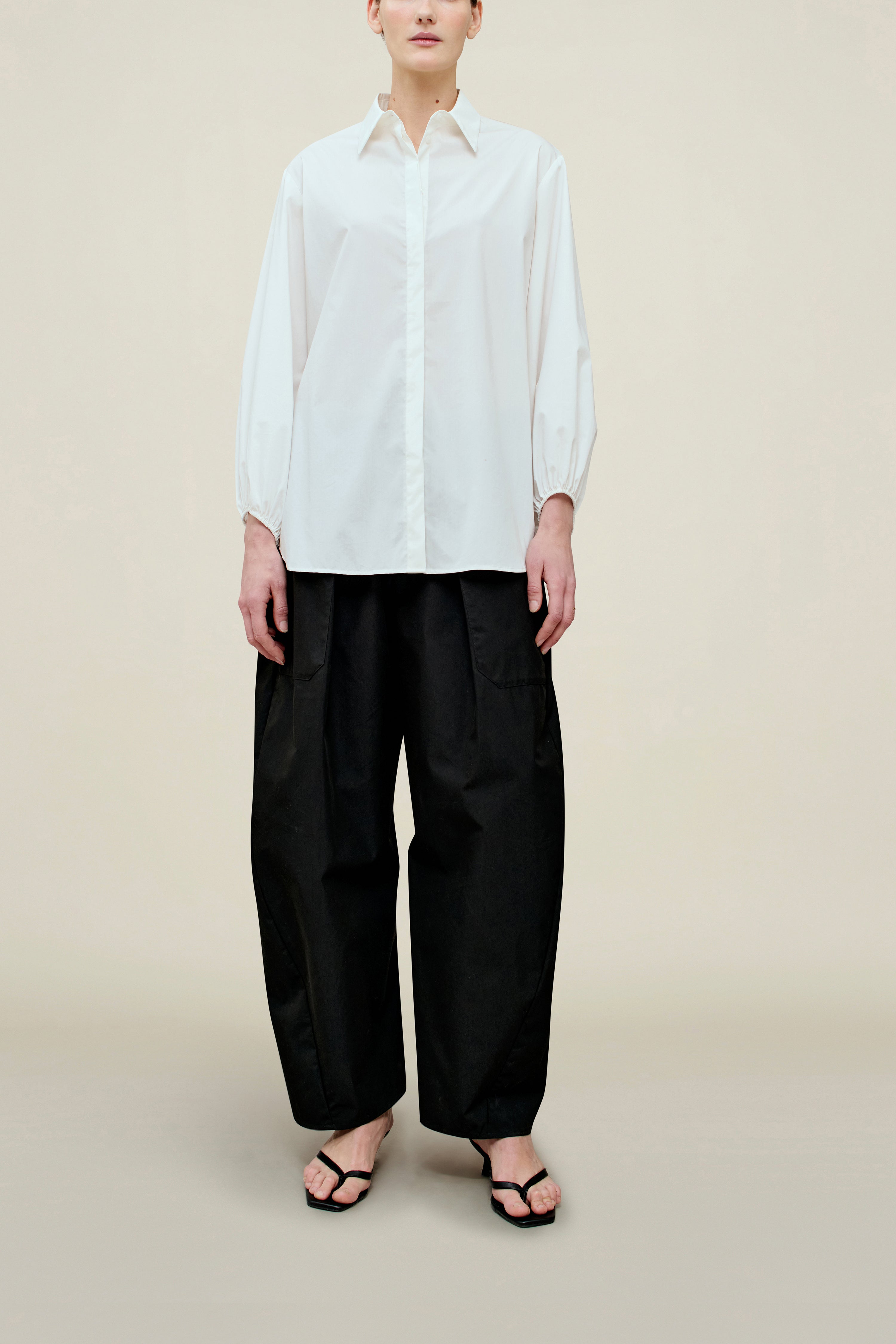 Ilia Balloon Sleeve Blouse in Soft Cotton