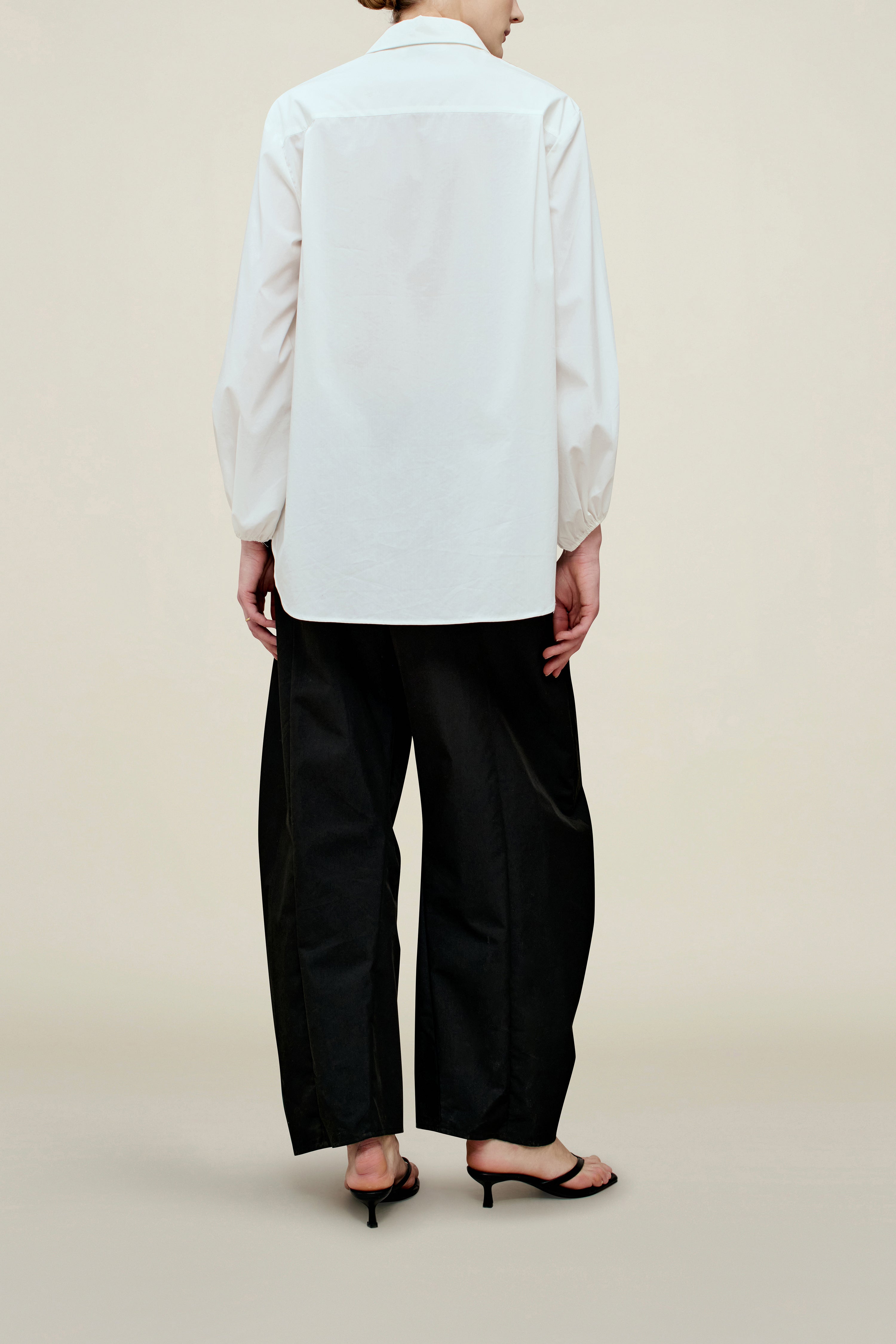 Ilia Balloon Sleeve Blouse in Soft Cotton