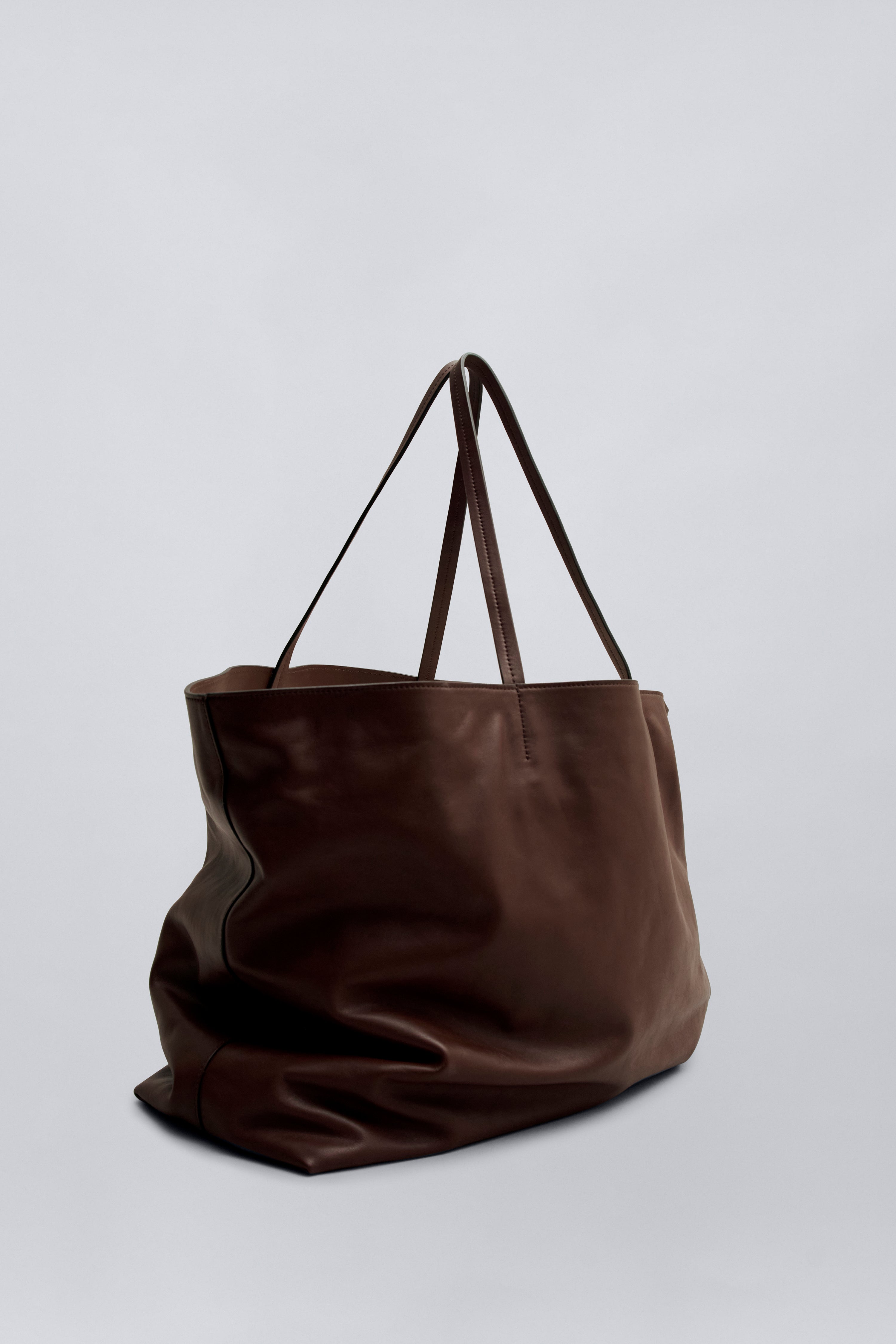 Weekender Bag in Leather