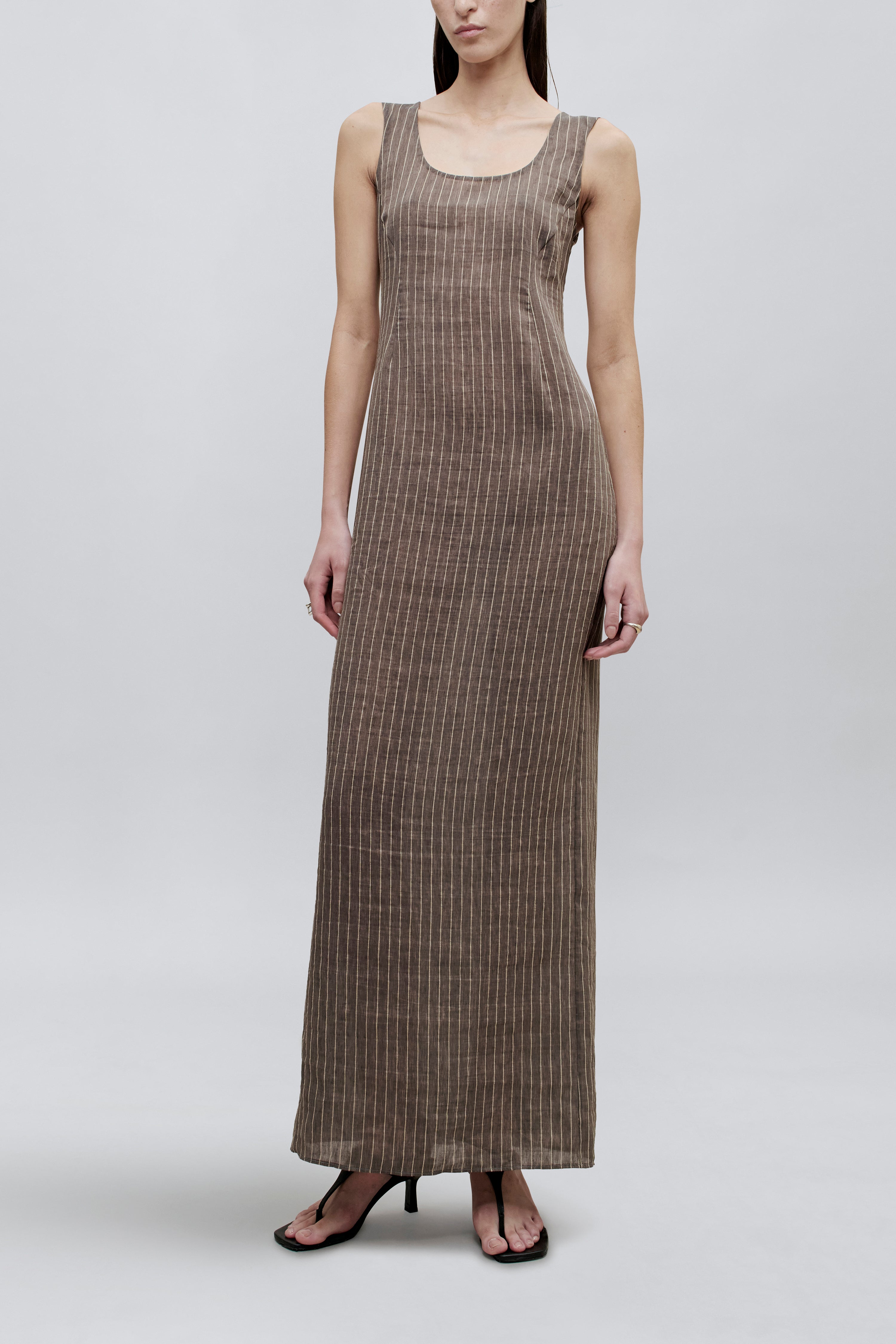 Isadora Sleeveless Dress in Linen