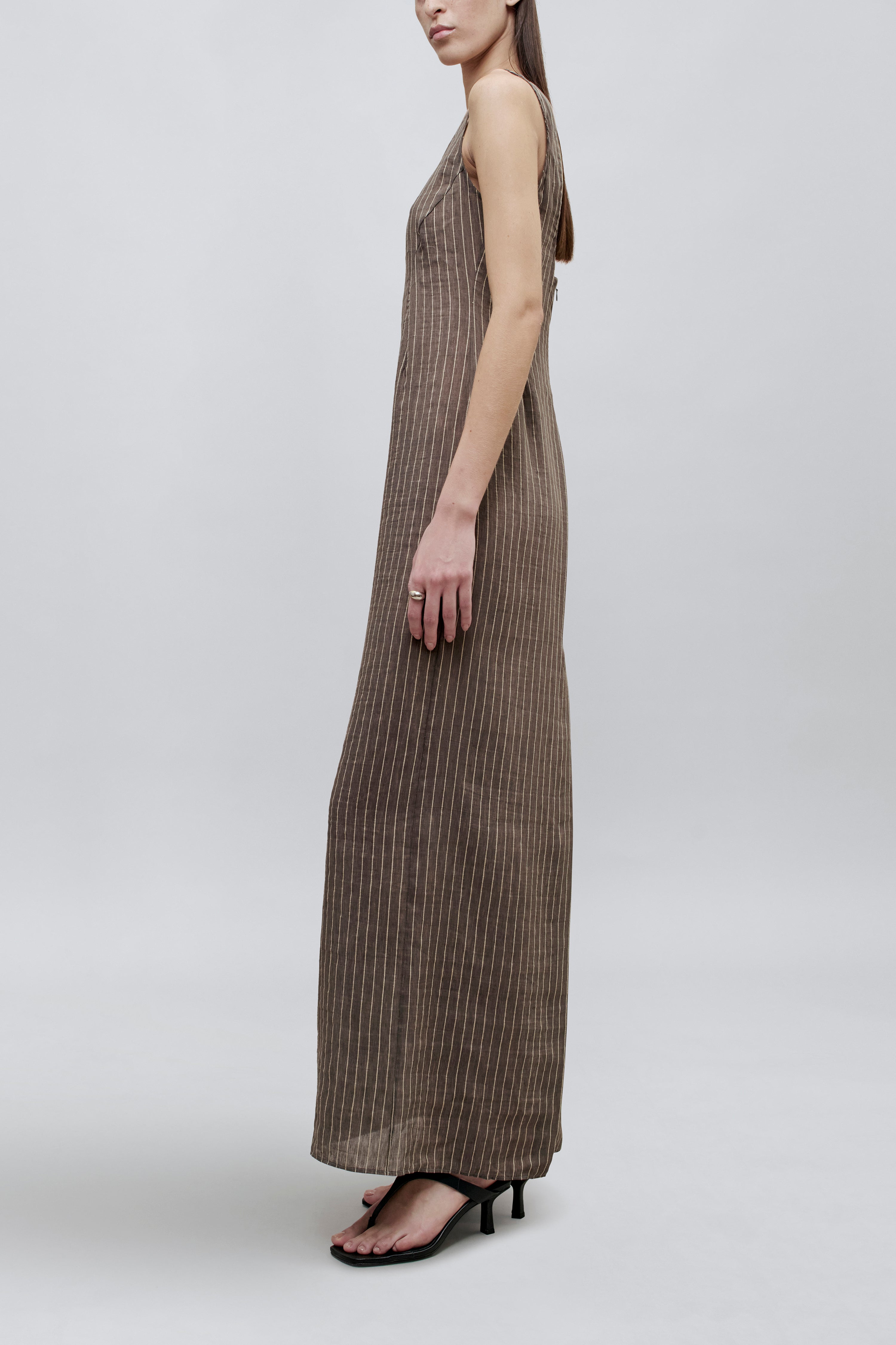 Isadora Sleeveless Dress in Linen