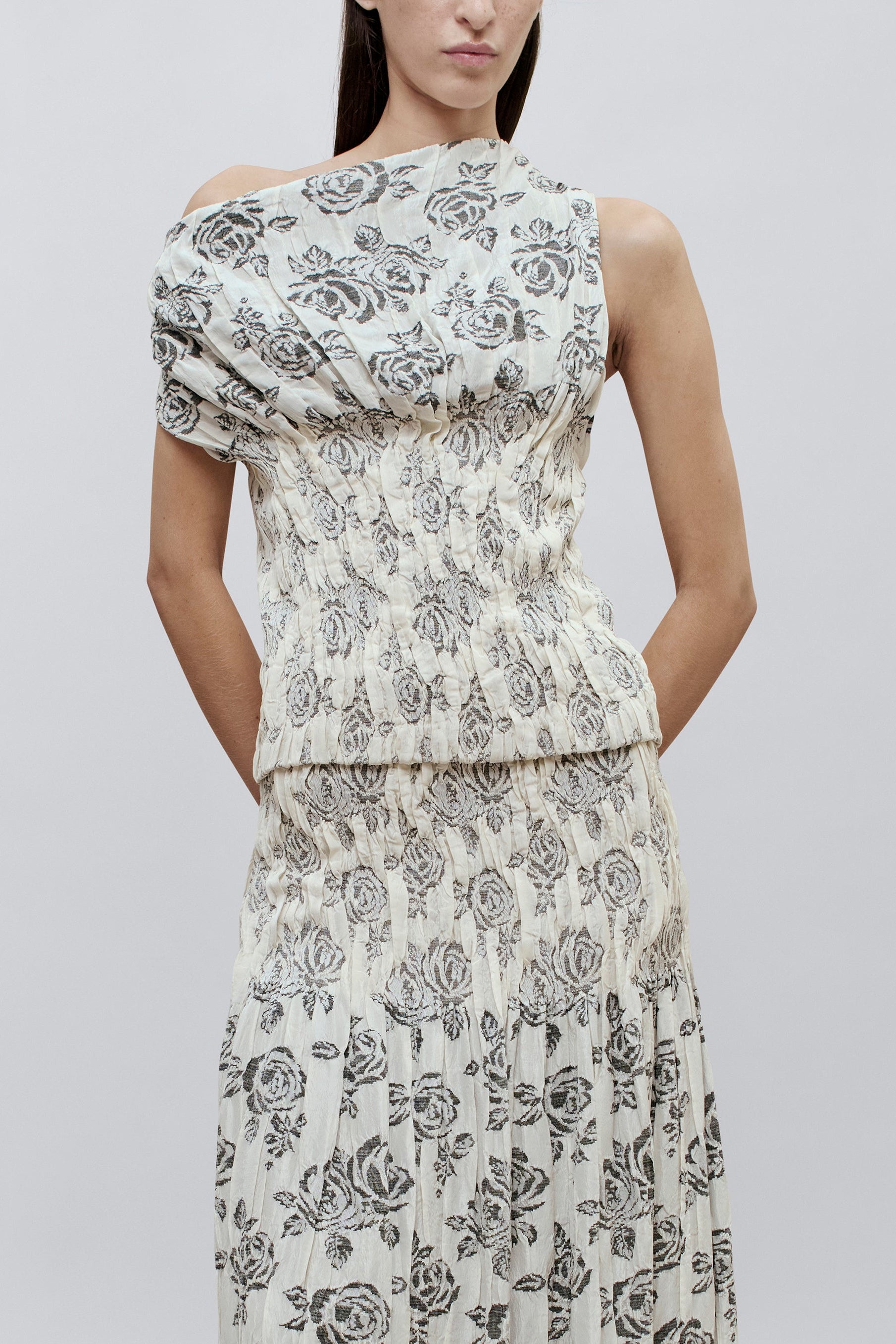 Romy Top in Rose Brocade