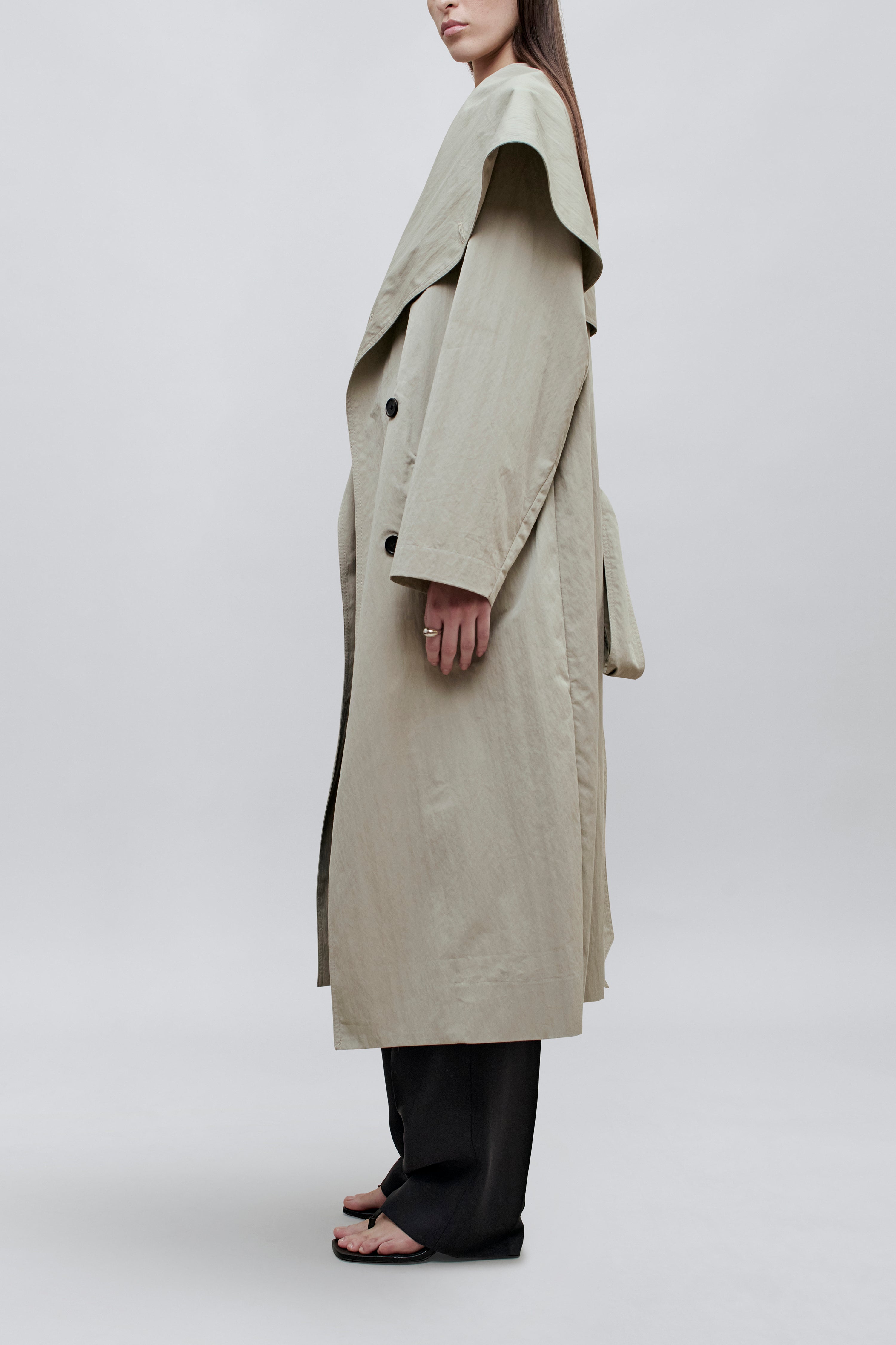 Dorothy Trench Coat in Cotton Nylon